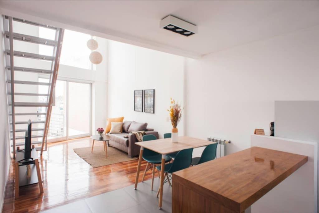 Luminosos Loft En Recoleta 2 Cuadras Del Subte Leilighet Buenos Aires Eksteriør bilde