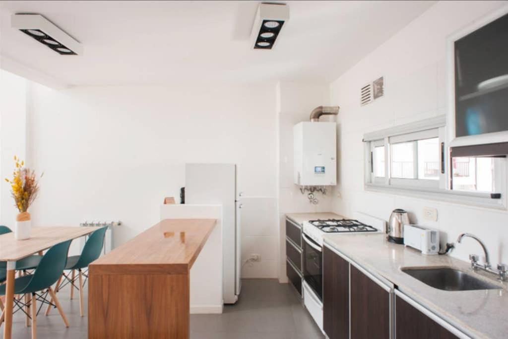 Luminosos Loft En Recoleta 2 Cuadras Del Subte Leilighet Buenos Aires Eksteriør bilde